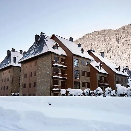 Apartment Val De Ruda Luxe 53 By Feelfree